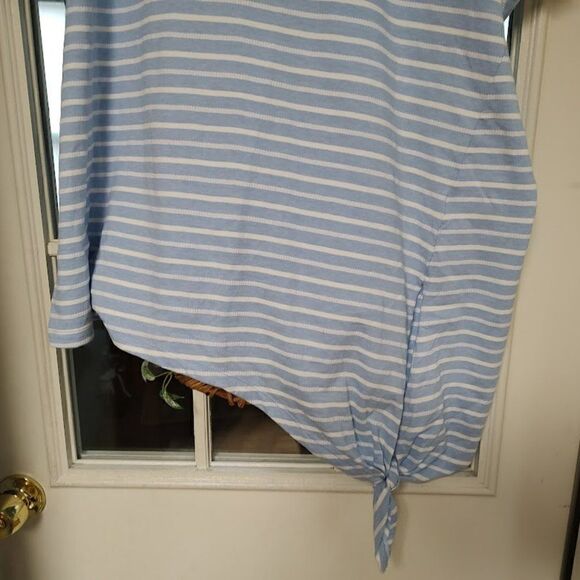 New Chaps Blue White Striped Short Sleeve Top With Tie On The Side Women's 2X - Picture 2 of 2